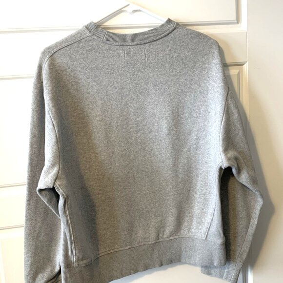 Calvin Klein Crewneck Sweatshirt Women's Size Medium Pullover Classic CK - Picture 2 of 4